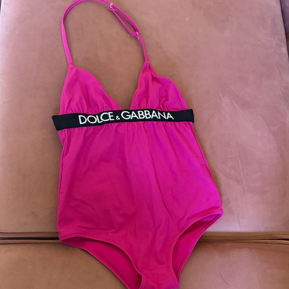 Dolce & Gabbana Kids Hot Pink One-Piece Swimsuit size 4